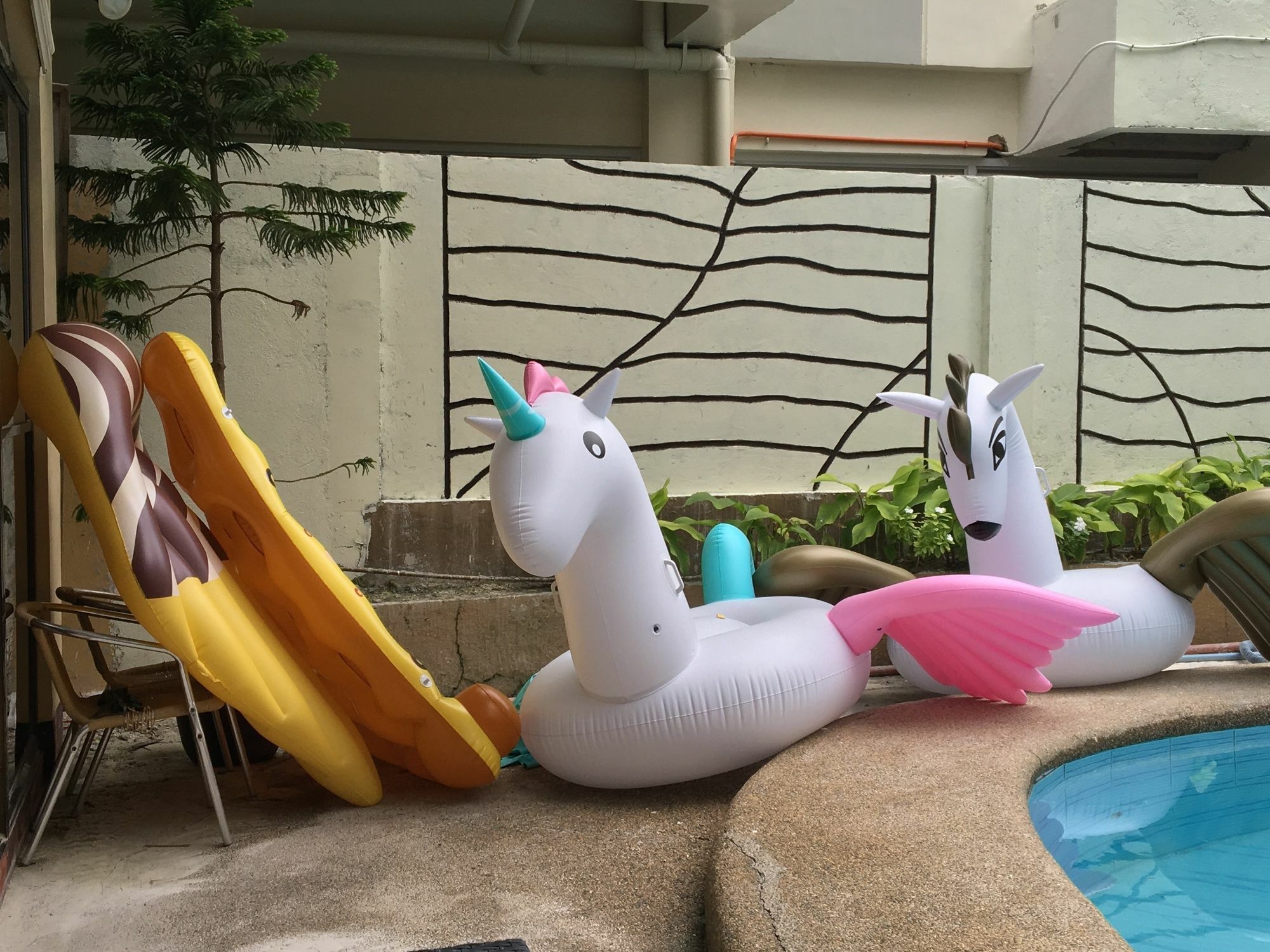 Lukay Las Brisas Balabag  外观 照片